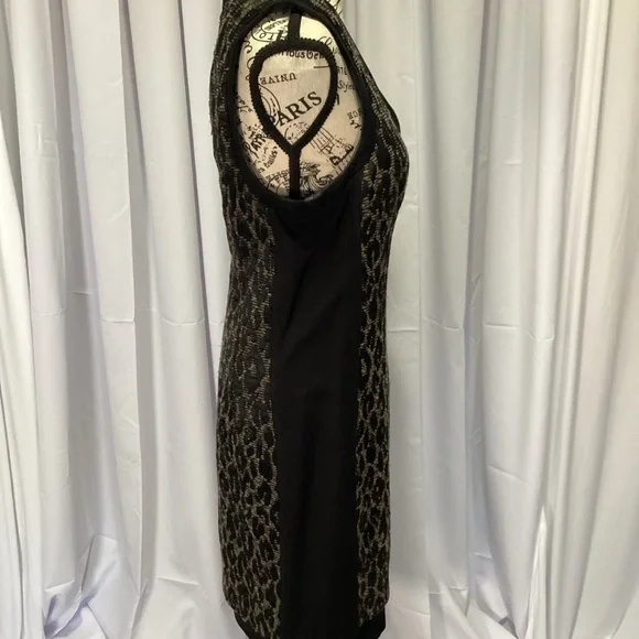 1651.Trina Turk Black Sleeveless Sheath Dress EUC Size 12 - coffeafoods.com